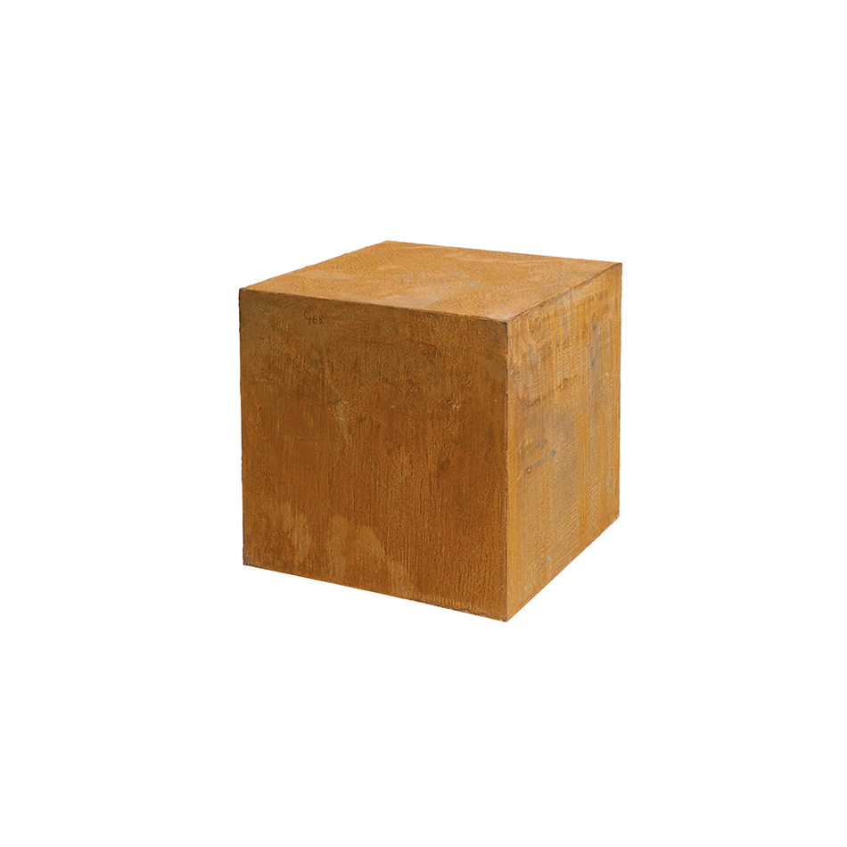 SCHOLTISSEK | KUNSTVOLLE EISEN-ACCESSOIRES | EISENSOCKEL | ca. 40 x 40 cm, H 40 cm SCHOLTISSEK | KUNSTVOLLE EISEN-ACCESSOIRES | EISENSOCKEL | ca. 40 x 40 cm, H 40 cm