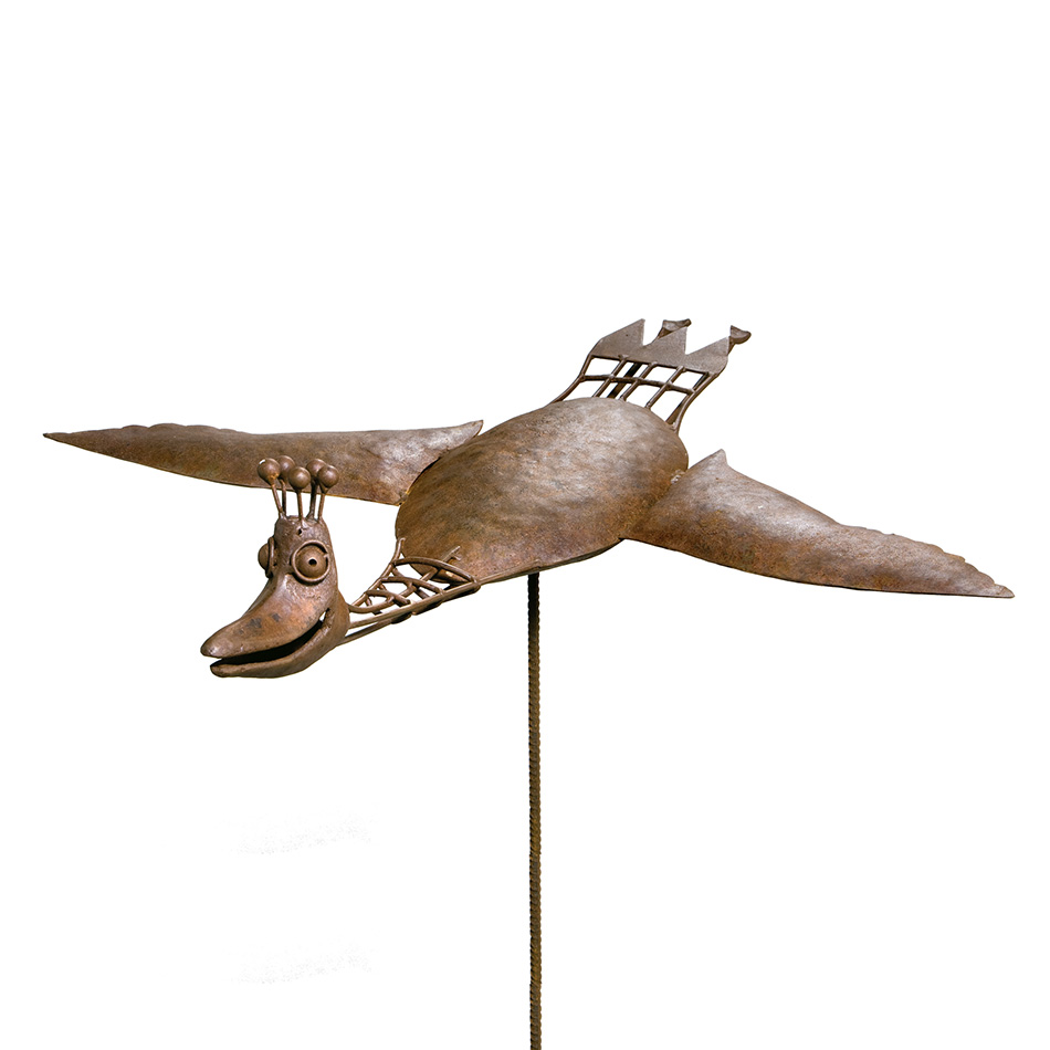 SCHOLTISSEK | KUNSTVOLLE EISEN-ACCESSOIRES | FLUGSAURIER "KÖNIG DER LÜFTE" | L ca. 81 cm, B ca. 78 cm, H ca. 18 cm SCHOLTISSEK | KUNSTVOLLE EISEN-ACCESSOIRES | FLUGSAURIER "KÖNIG DER LÜFTE" | L ca. 81 cm, B ca. 78 cm, H ca. 18 cm