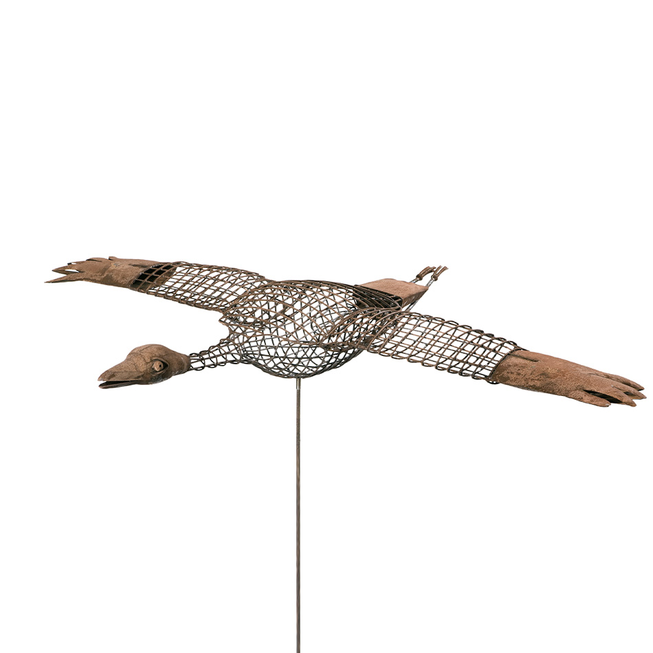 SCHOLTISSEK | KUNSTVOLLE EISEN-ACCESSOIRES | Eisenvogel ÜBERFLIEGER JOHANNES | L ca. 185 cm, B ca. 240 cm H ca. 36 cm SCHOLTISSEK | KUNSTVOLLE EISEN-ACCESSOIRES | Eisenvogel ÜBERFLIEGER JOHANNES | L ca. 185 cm, B ca. 240 cm H ca. 36 cm